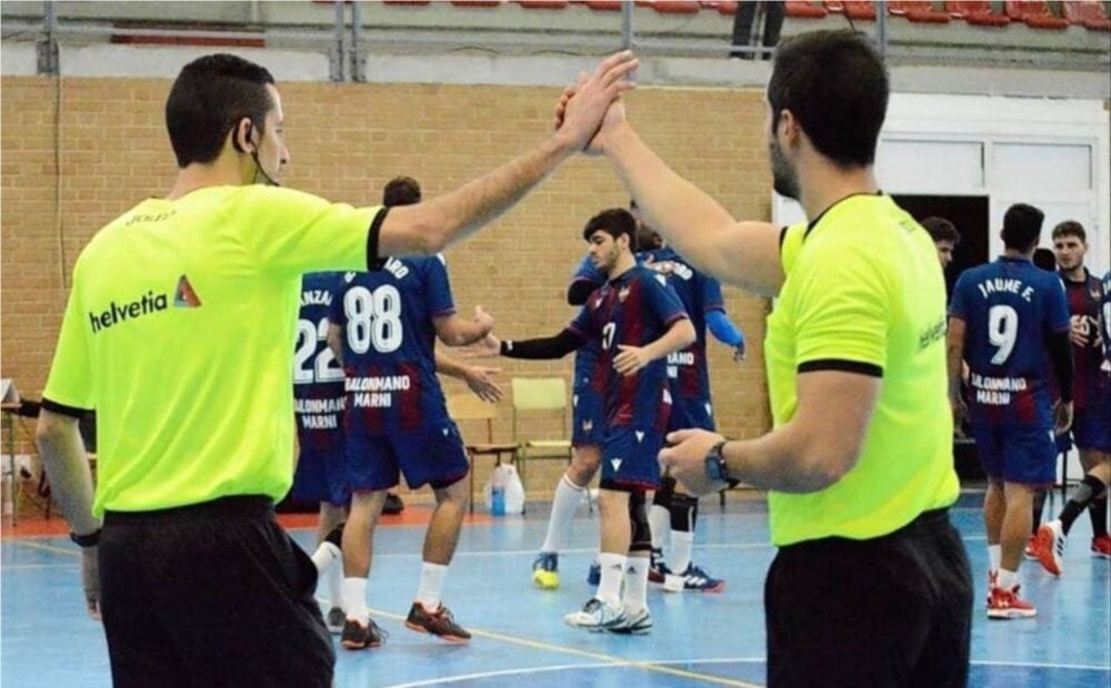 El Rbitro De Handball Todo Lo Que Debes Saber